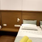 Thesstudio 10
